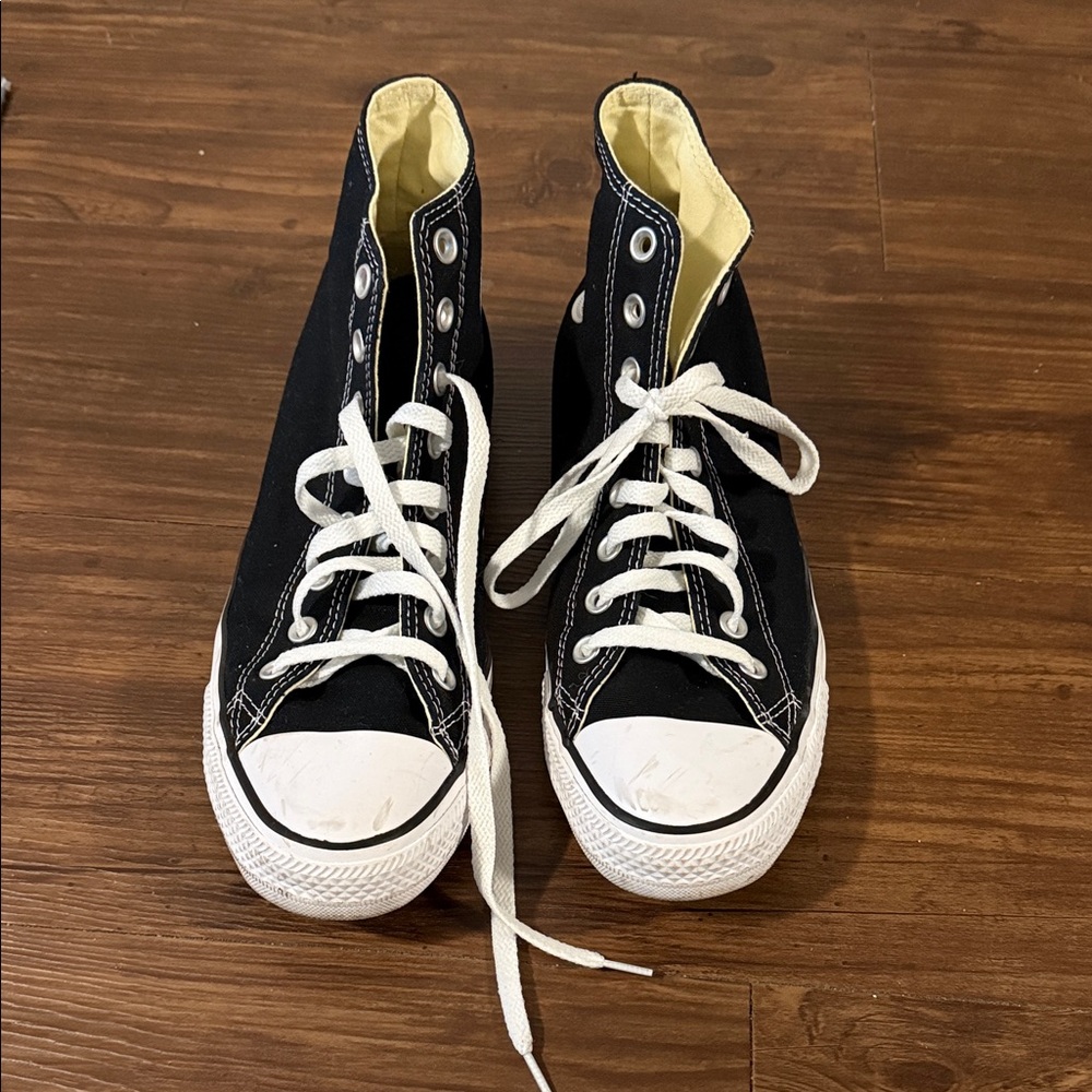 Converse Black and White High-Tops